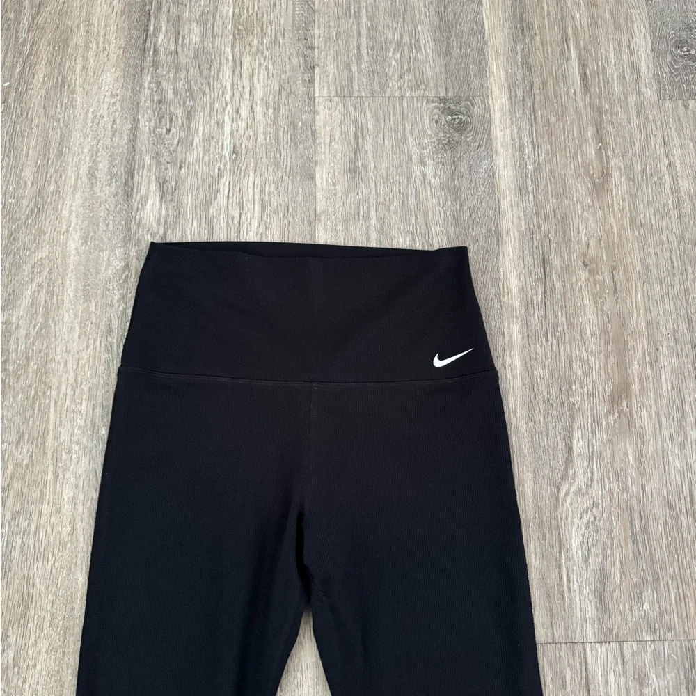 Nike Yoga Dri Fit Training leggings size small